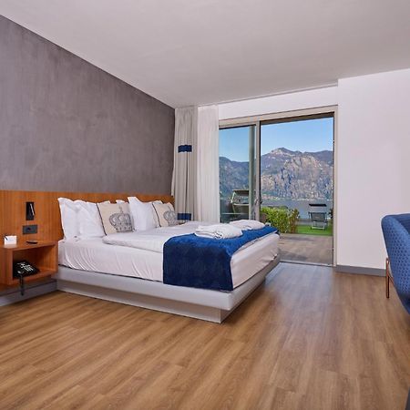 Hotel Castello Lake Front Malcesine Ngoại thất bức ảnh