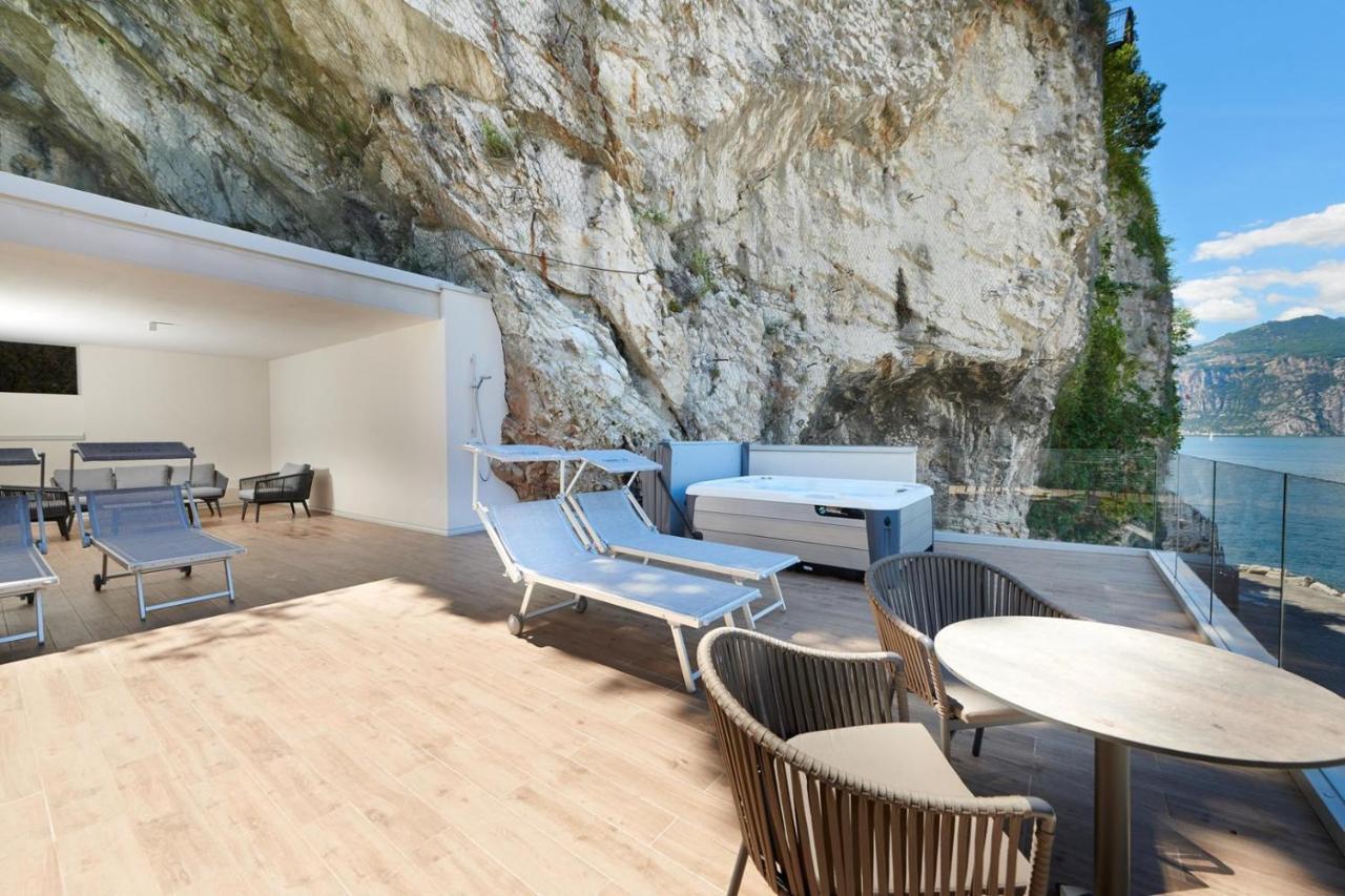 Hotel Castello Lake Front Malcesine Ngoại thất bức ảnh
