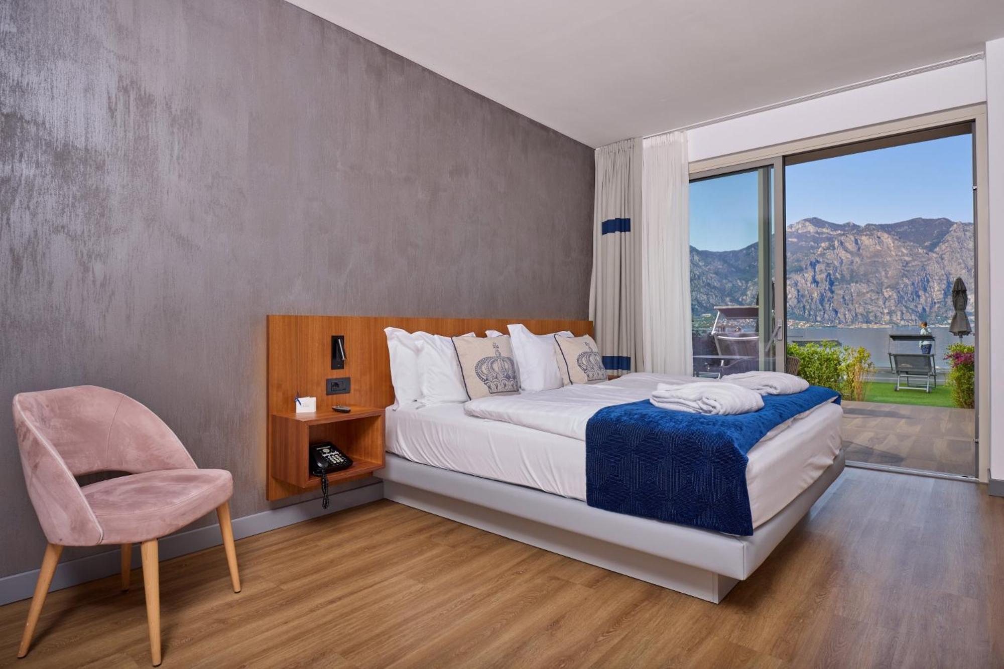 Hotel Castello Lake Front Malcesine Ngoại thất bức ảnh