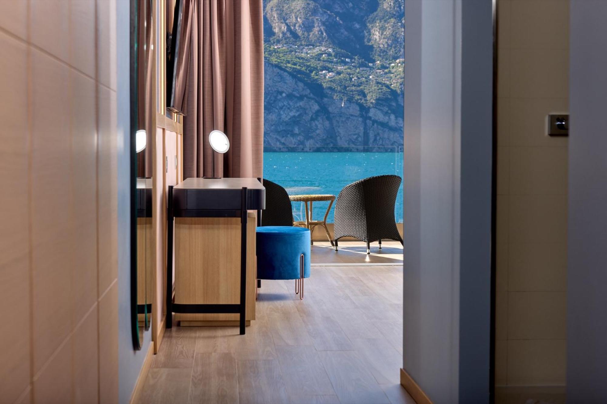 Hotel Castello Lake Front Malcesine Ngoại thất bức ảnh