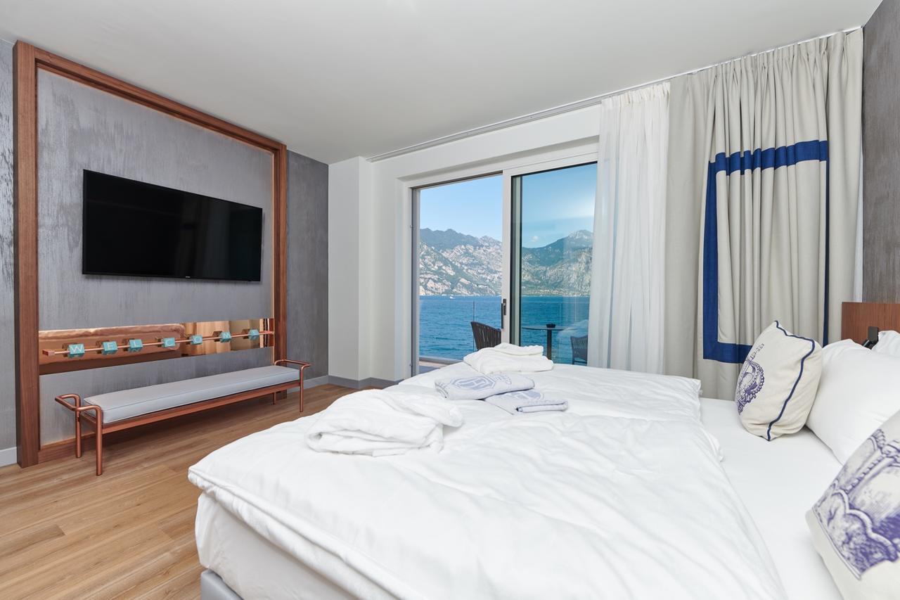 Hotel Castello Lake Front Malcesine Ngoại thất bức ảnh