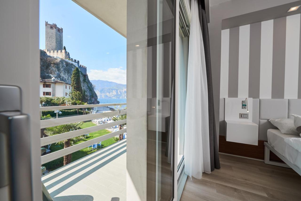 Hotel Castello Lake Front Malcesine Ngoại thất bức ảnh
